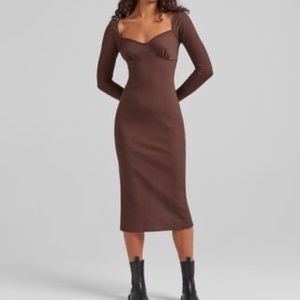 NWT. Ribbed Midi Dress with Sweetheart Neckline | Bershka Size Medium